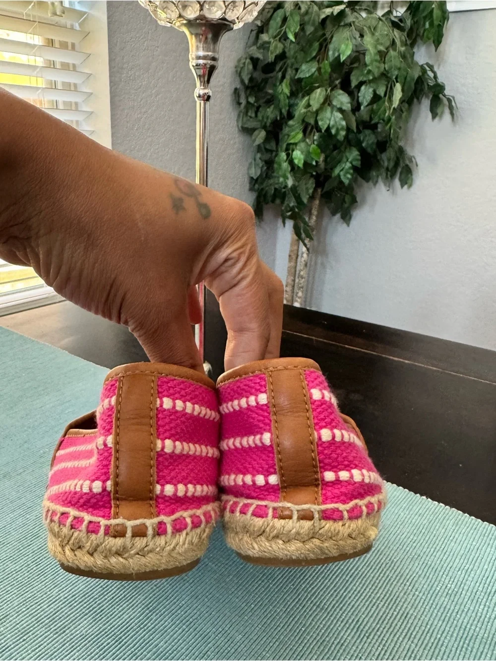 Tory Burch Pink Woven Espadrille Flats size 11